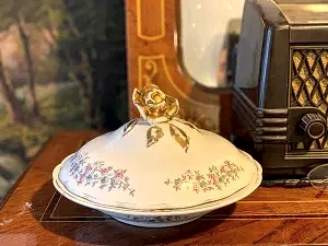 antika porselen alan yerler, porselen heykel alan yerler, meissen, sevres, antika alanlar, antika eşya alan yerler, osmanlı porselen, turalı porselen, elboyama porselen, fransız porselen